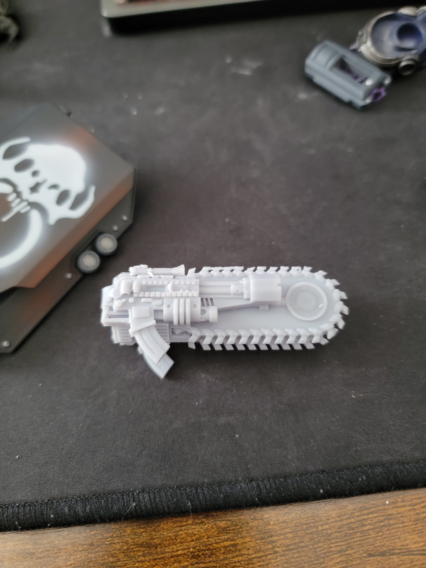 Chainsaw Machine Gun Topper for Slygor Staff