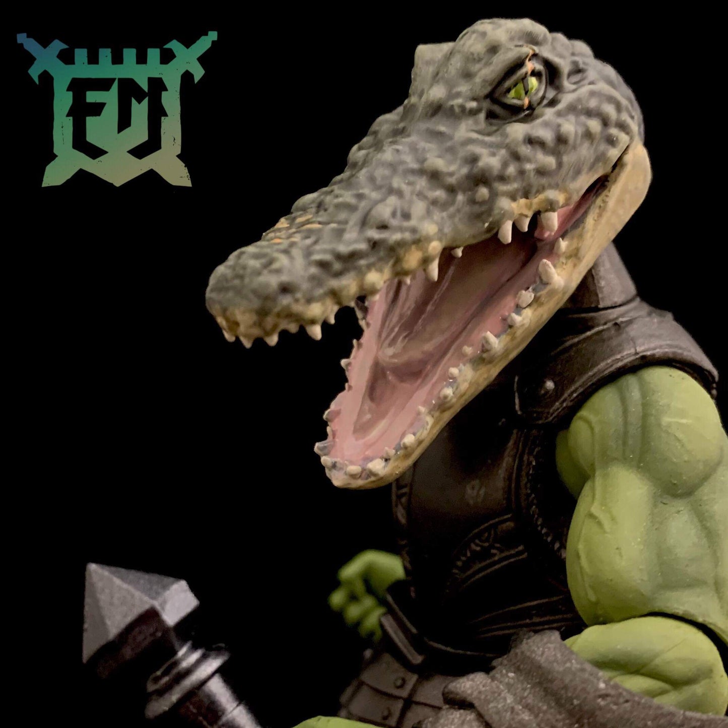 Croc Scarred Open Mouth Head Unpainted