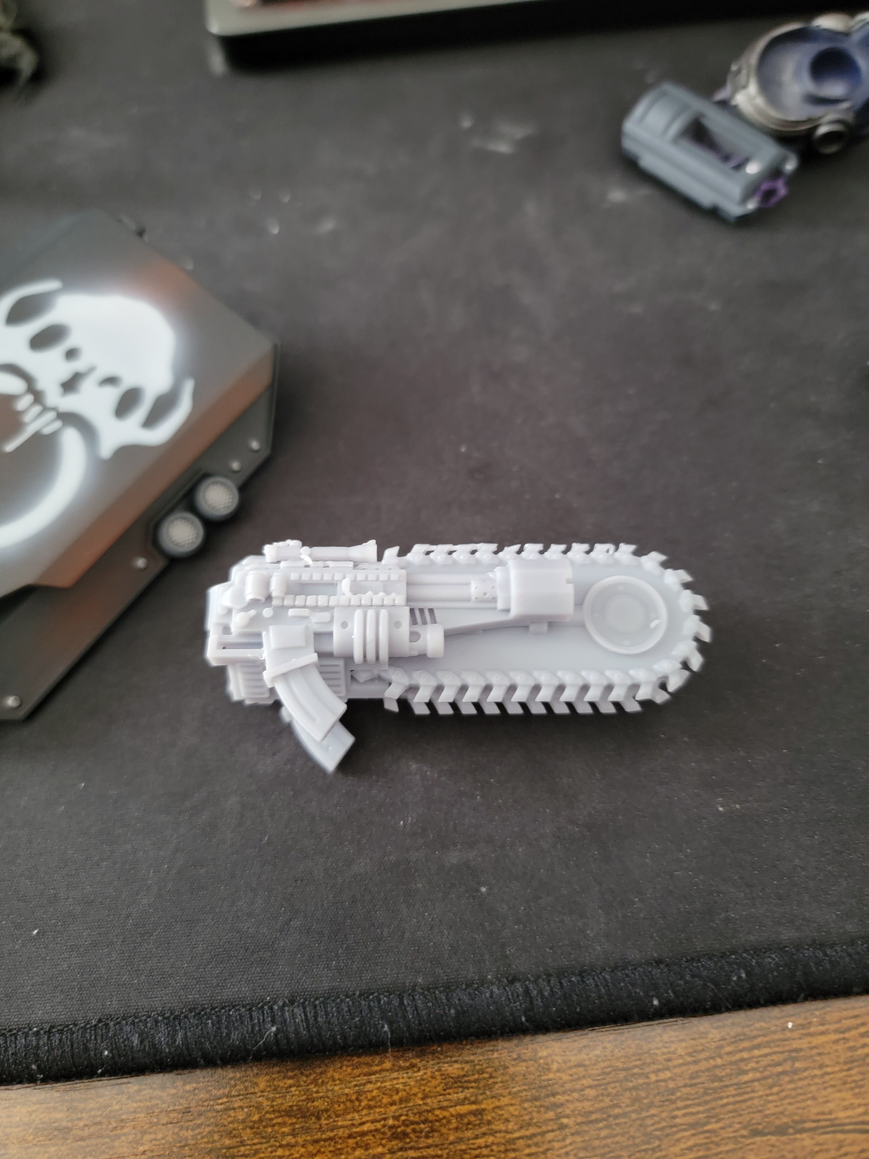 Chainsaw Machine Gun Topper for Slygor Staff