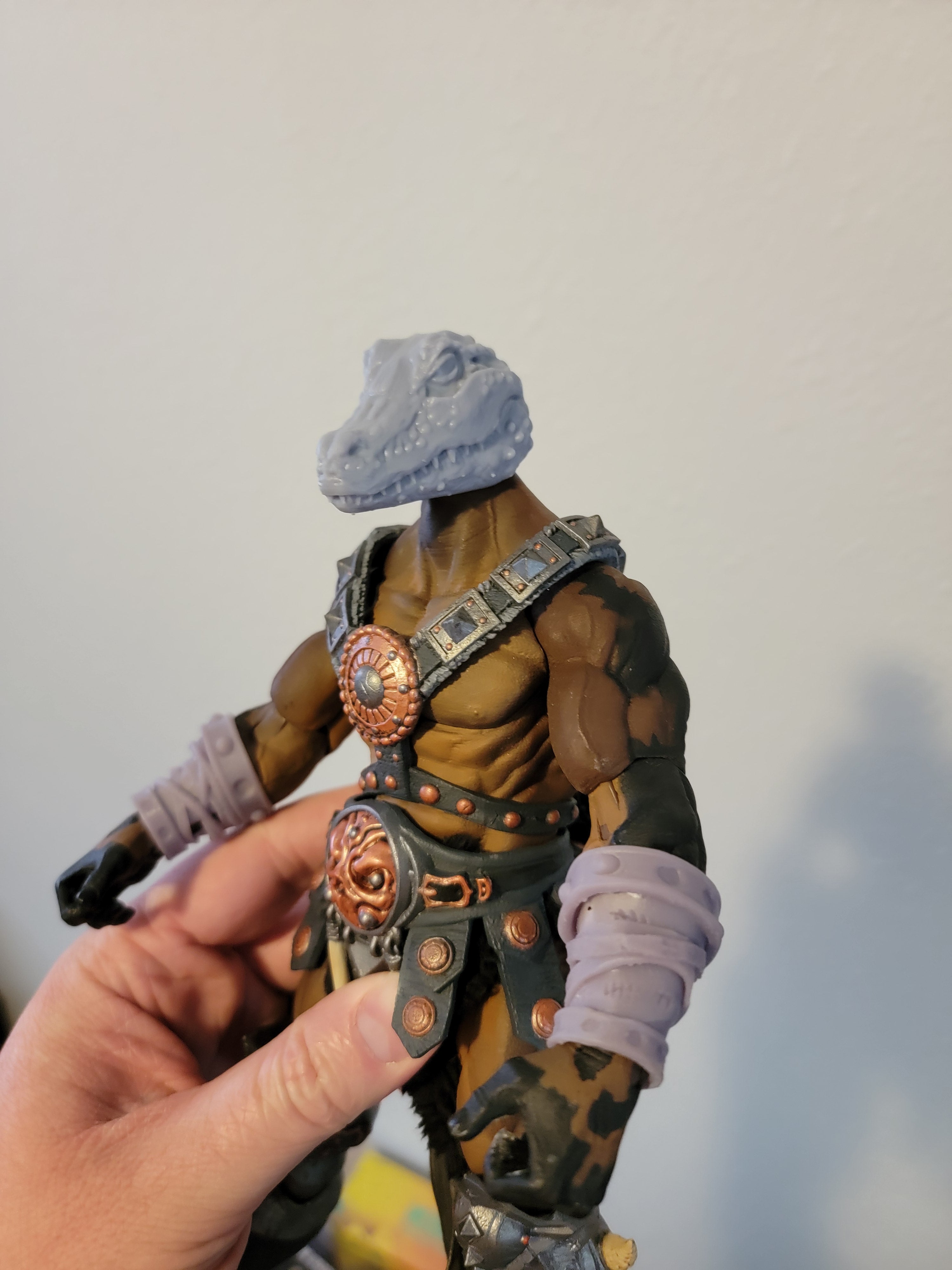 Caiman Head Unpainted