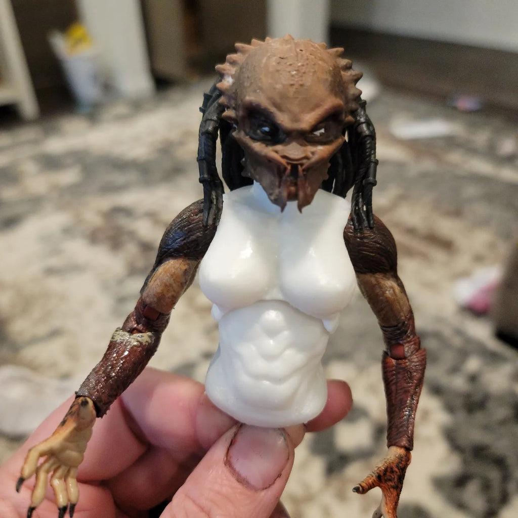 Fugitive Female Predator Kit