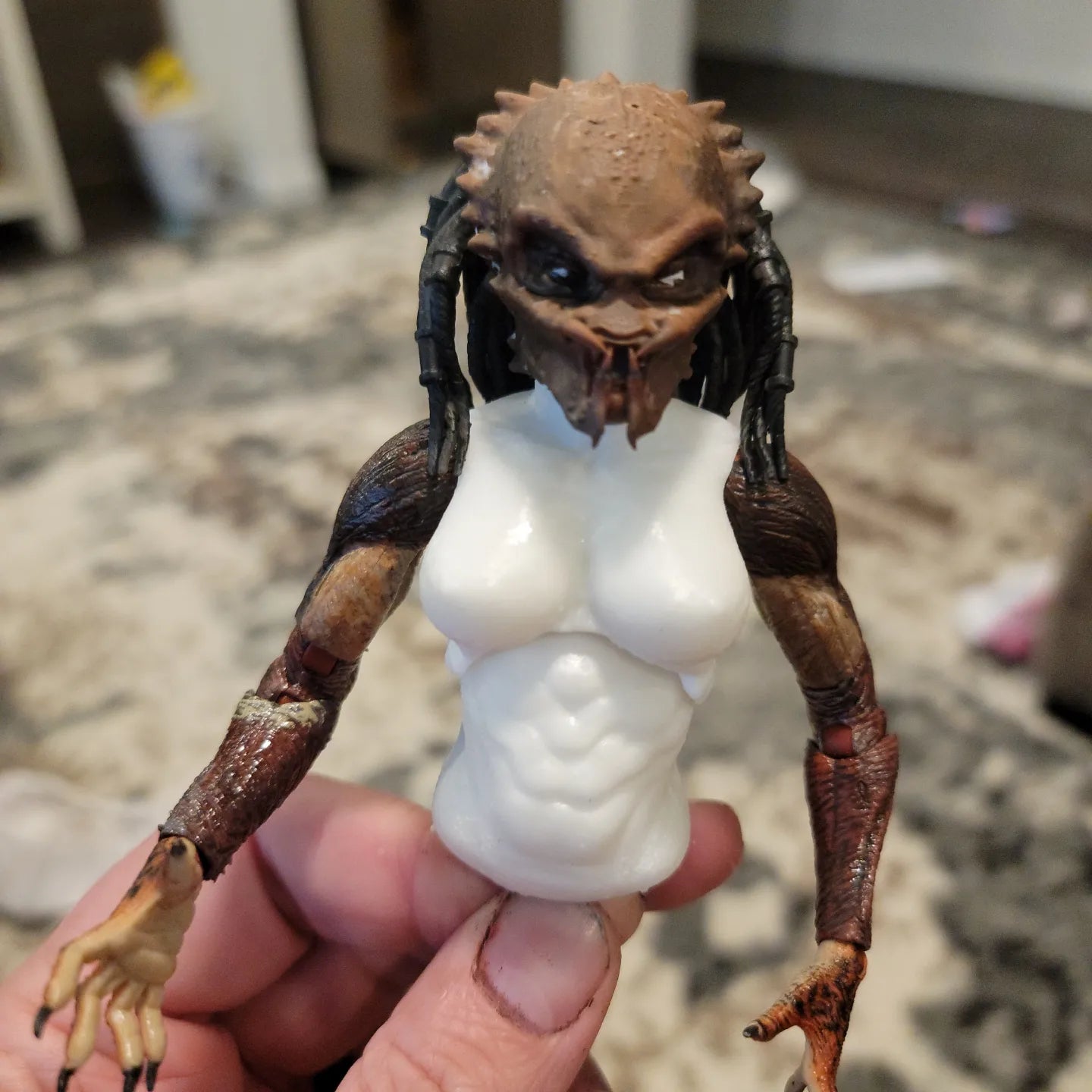 Fugitive Female Predator Torso